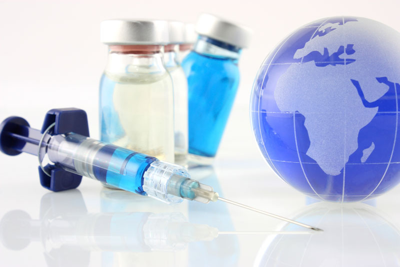 Un rattrapage vaccinal doit être proposé aux patients après un séjour prolongé à l’étranger, au risque de causer un retard vaccinal.